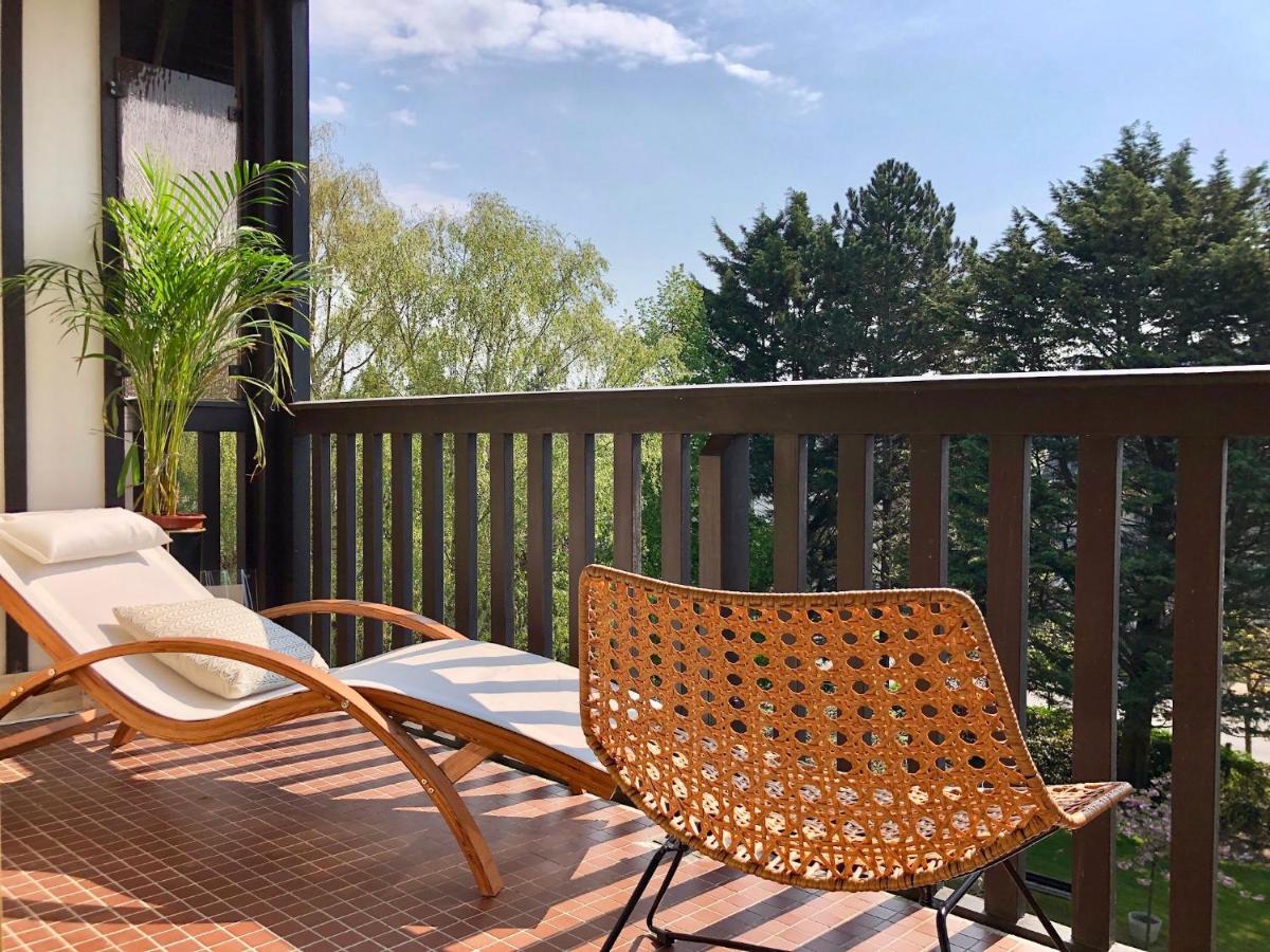 Beau Studio Terrasse Vue Jardin - A 2 Pas De La Mer Deauville Zewnętrze zdjęcie