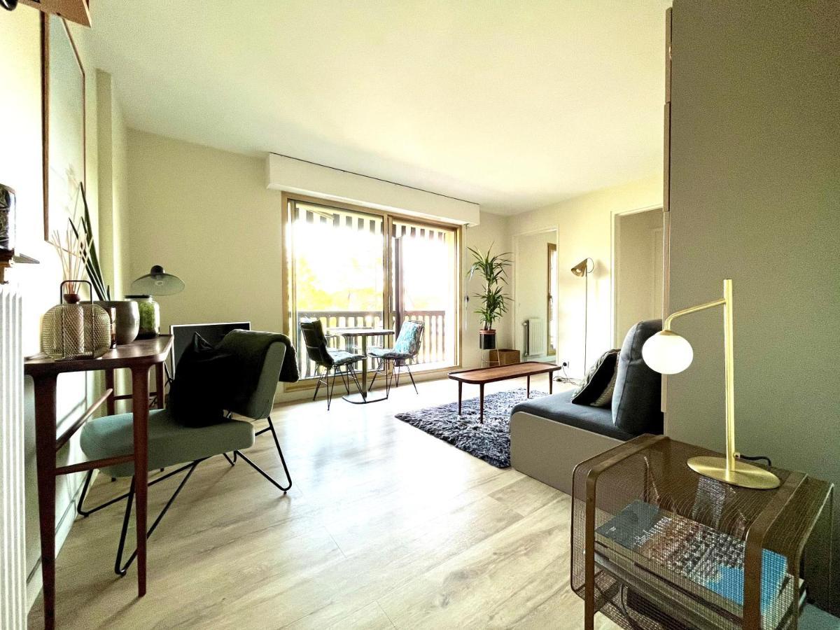 Beau Studio Terrasse Vue Jardin - A 2 Pas De La Mer Deauville Zewnętrze zdjęcie