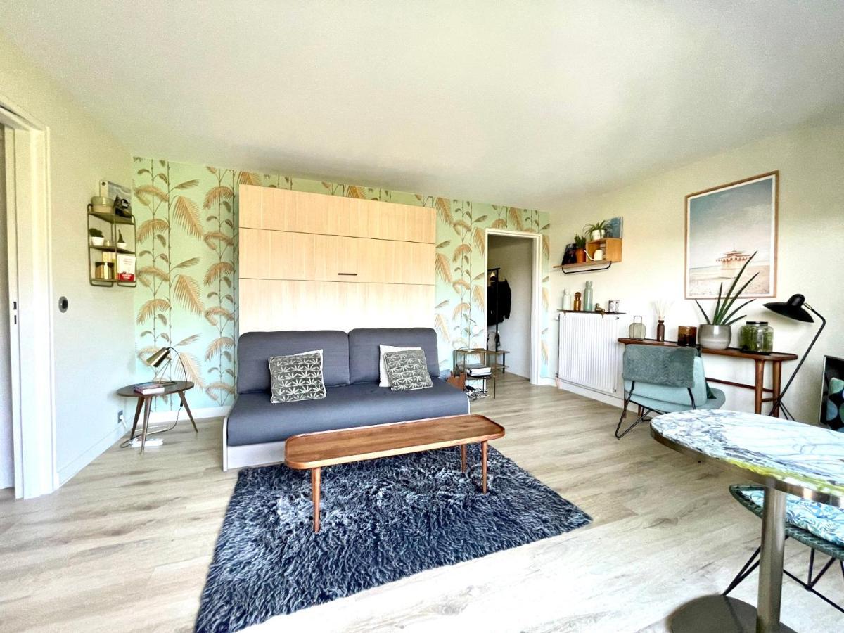 Beau Studio Terrasse Vue Jardin - A 2 Pas De La Mer Deauville Zewnętrze zdjęcie